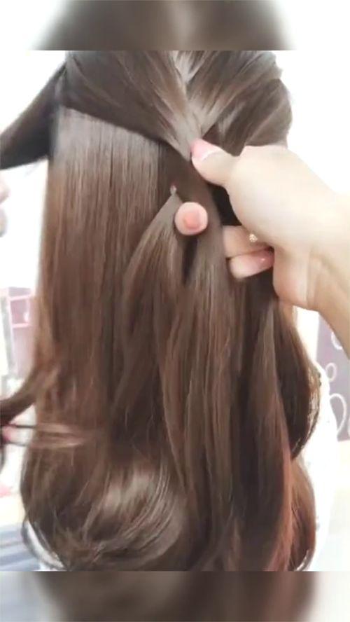 头发编发视频成人可爱,跟随编发视频打造时尚成人发型