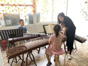 古筝培训视频成人版,成人版古筝演奏技巧解析