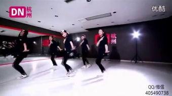 成人酷帅舞蹈视频教学,跟随成人酷帅舞蹈视频，轻松学会潮流舞姿